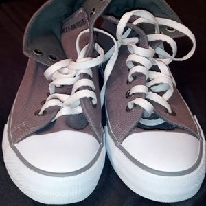 Harley Davidson, size 9, gray